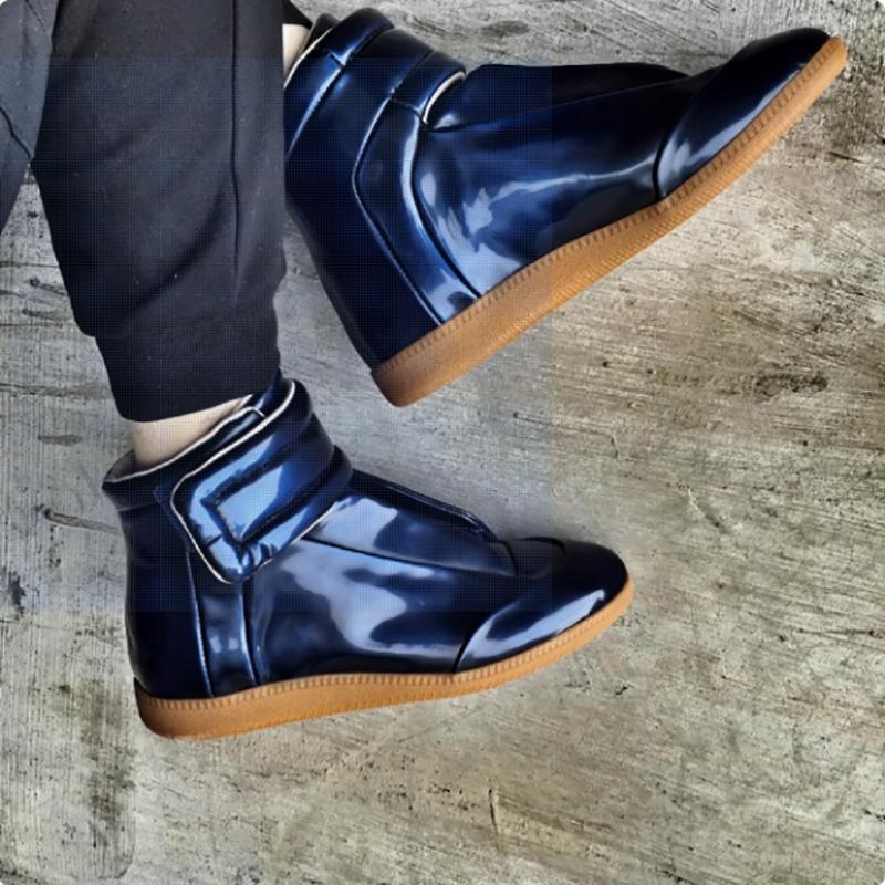 Módní zprávy Boty Luxusní tenisky Kotníkové šněrovací tenisky Vysoké tenisky Streetwear Vycházková obuv Basketbalová Pánské Pánské a dámské A2