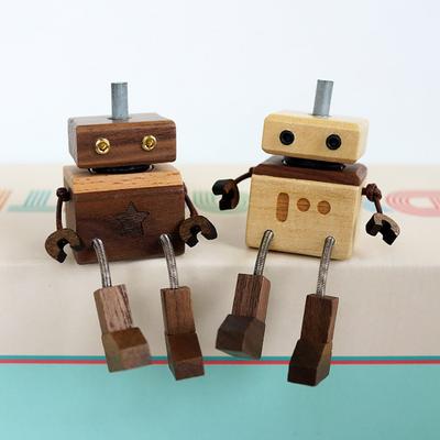 Car Air Fresheners Wooden Robot Figurine with Swinging Legs Car Outlet Ventilation