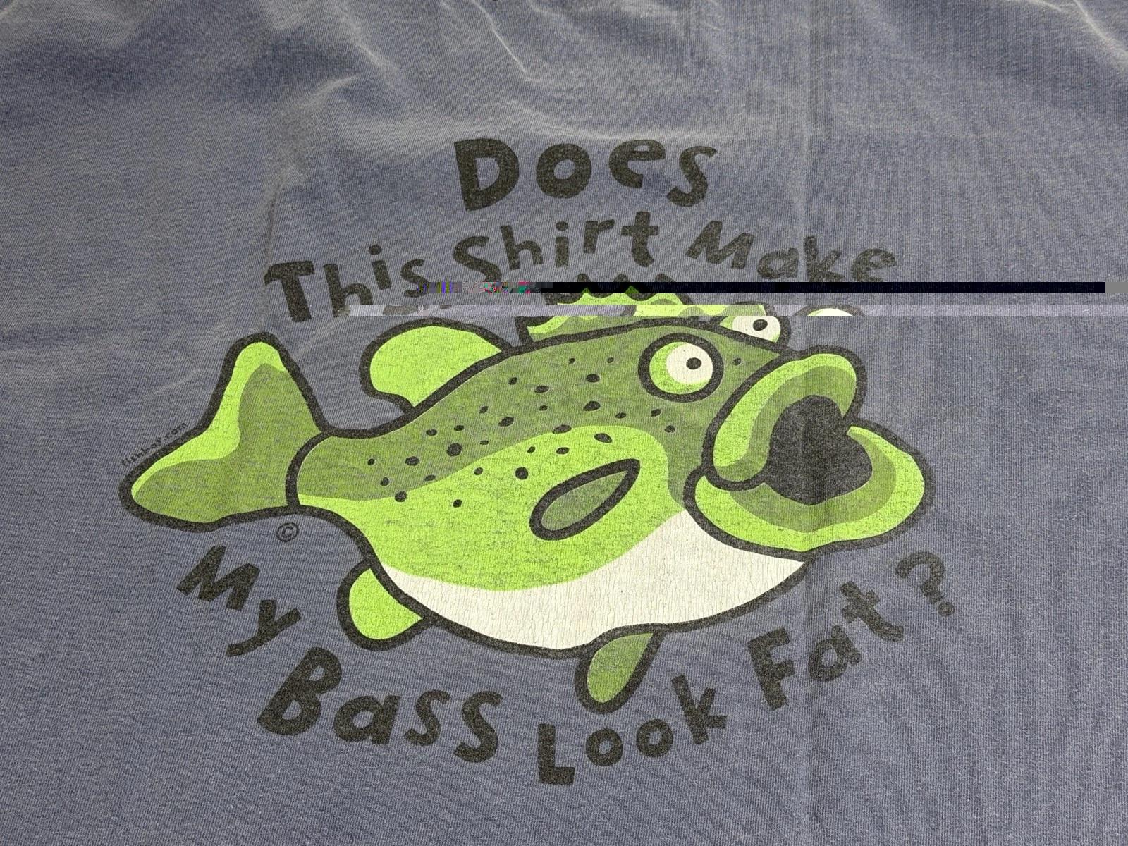 Vintage Bass Pro Shops T-Shirt Funny Fish Graphic Sun Faded Size XL Short Sleeve M