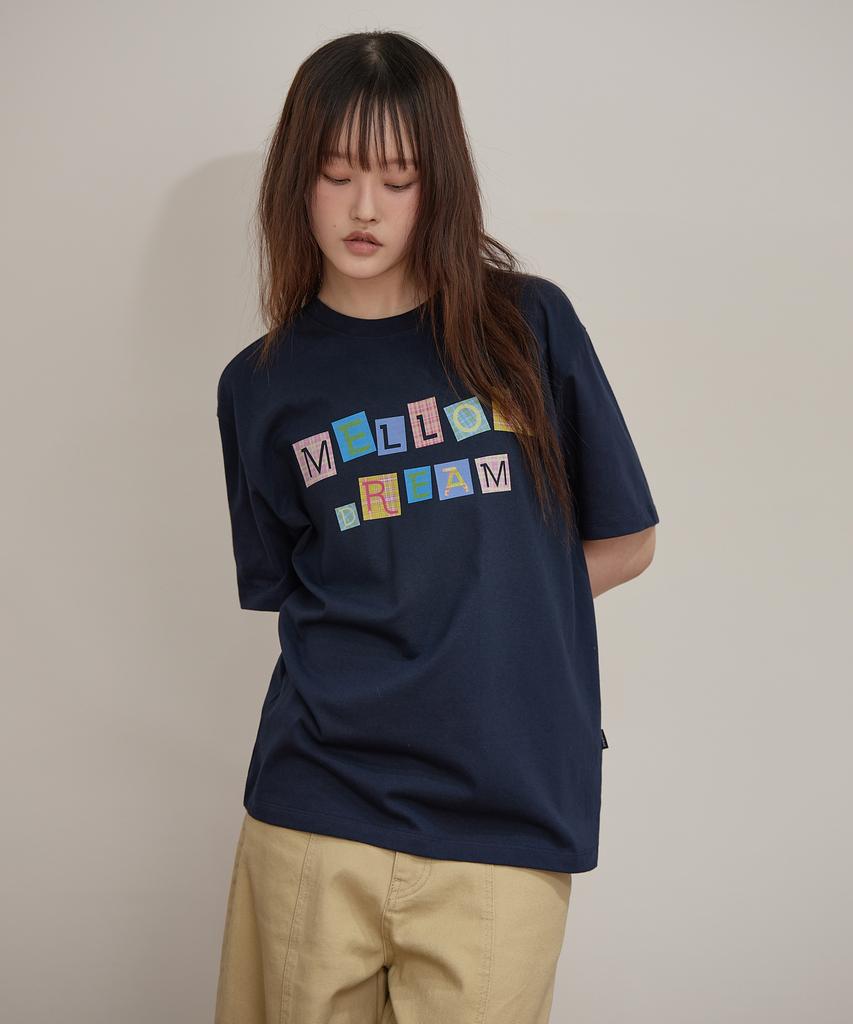 WAIKEI Mellow Dream Check Letter Short Sleeve T-Shirt Navy