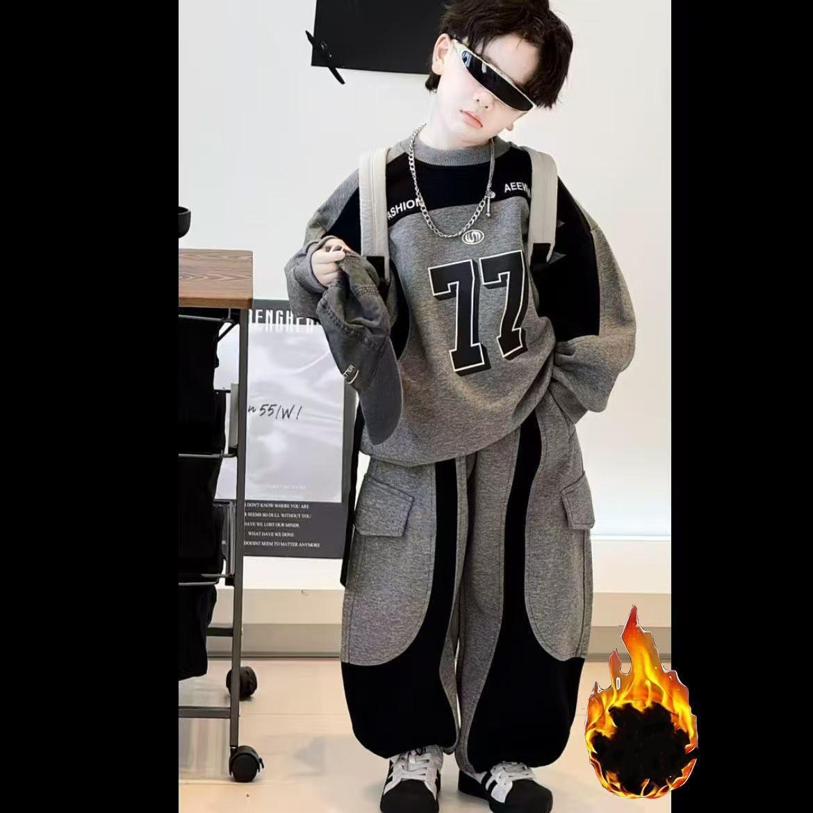 

Повседневный костюм для мальчиков на осень и зиму, корейская версия, красивый верх + брюки, велюровый комплект из двух предметов 90