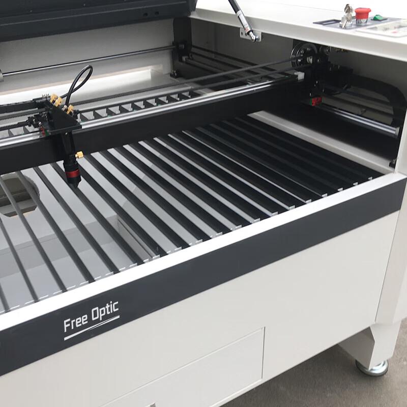 FREE OPTIC CO2 Laser Engraving & Cutting Machine CN plug (adapter included)
