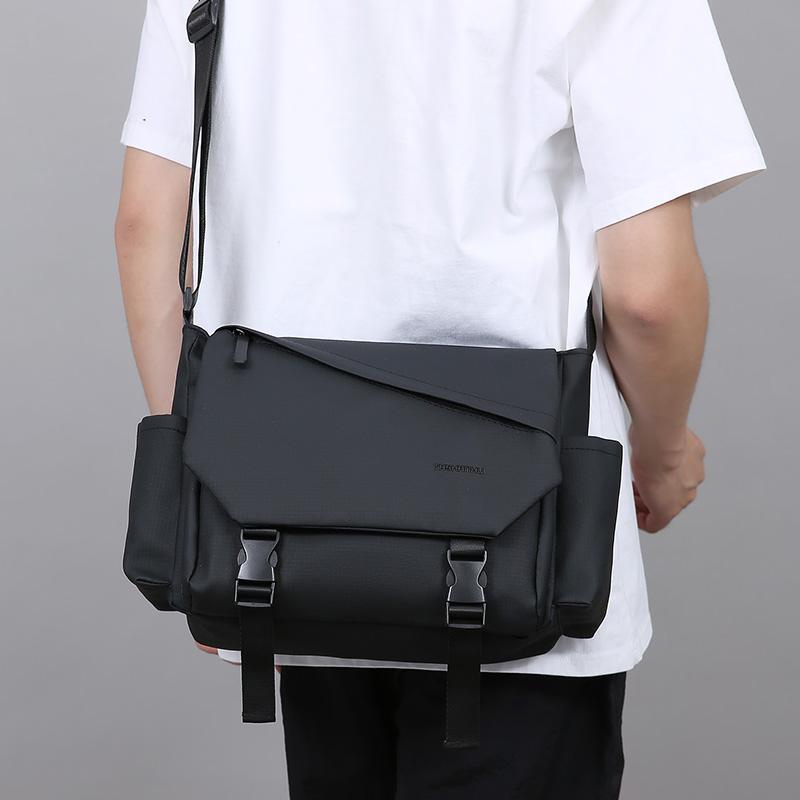 Men's Crossbody Bag Large Capacity Shoulder Bag Commuter Messenger Bag
