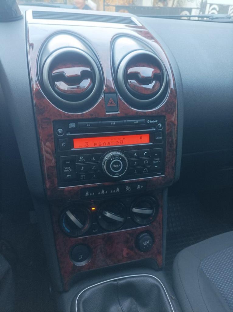 Накладки на панель Карбон для Nissan Qashqai 2007-2010 гг