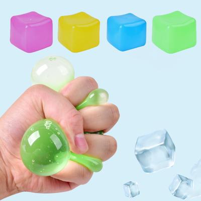 Stressbälle für Erwachsene und Kinder, sensorisches Spielzeug für Ihr Wohlbefinden und Ihre Entspannung, Würfel in quadratischer Form mit Füllung, 20 ml