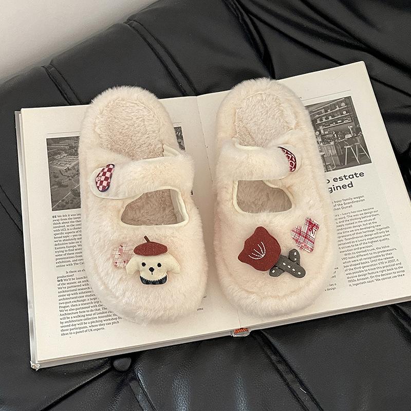 

Модные ретро мультяшные туфли-тапочки с пушистым мишкой для девочки, осенние, теплые, мягкие и удобные, повседневные, на толстой подошве, с закрытым носком 40 белый