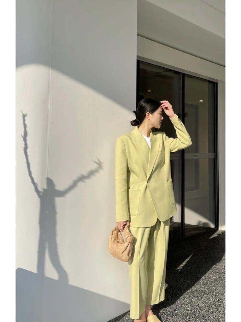 Classic Slim H-Shape Avocado Green Blazer