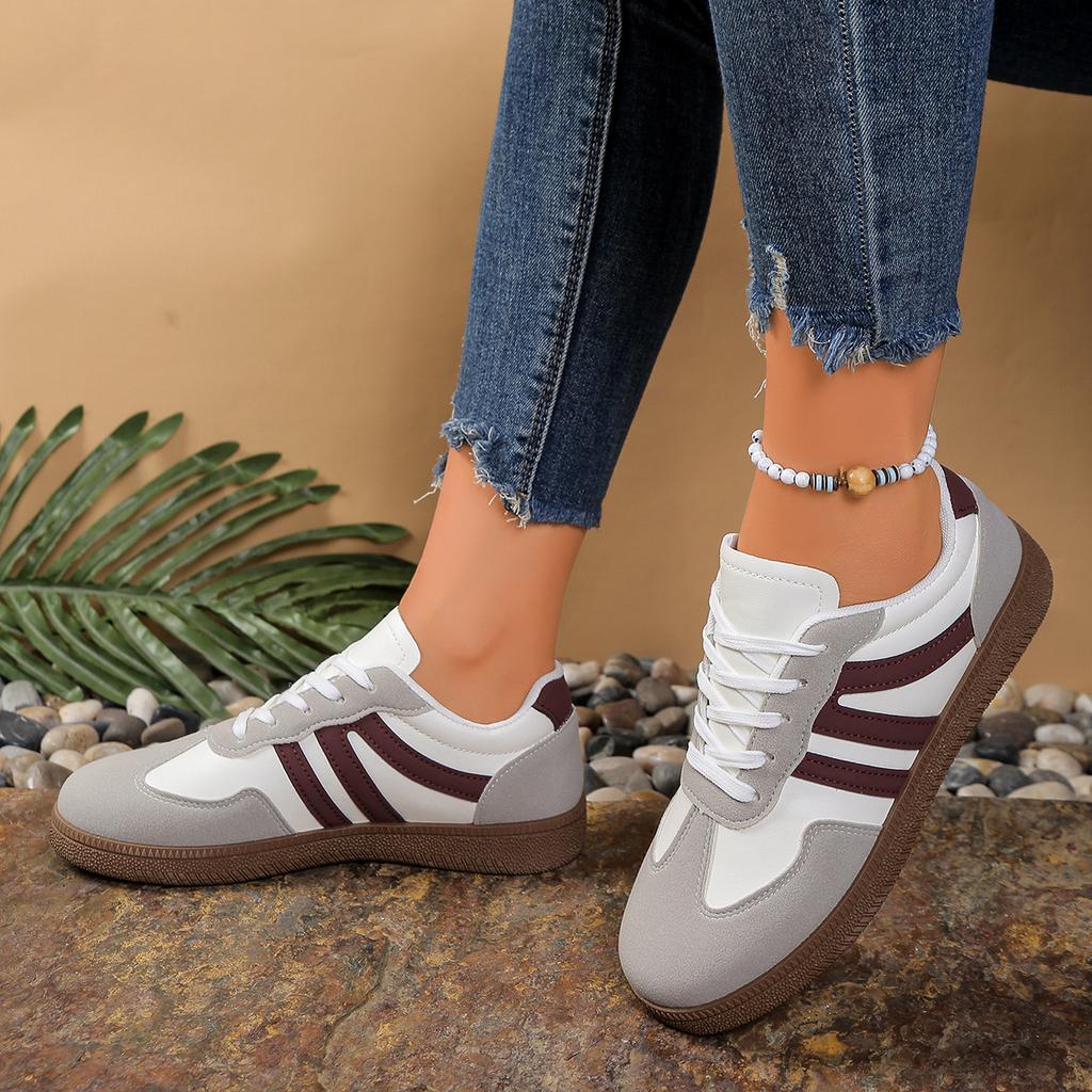 Women Sneakers Spring New Luxury Flat Loafers Comfortable Slip On Soft Female Sneakers Lightweight Outdoor Shoes For Women