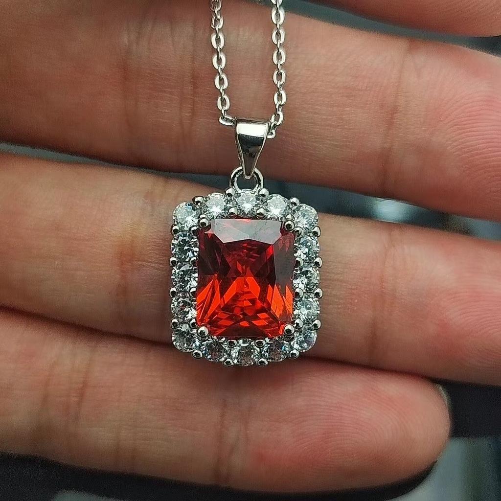 Edition Necklace Fashion Rectangle Pink Diamond Zircon Pendant Women's Versatile Clavicle Chain Gypsy