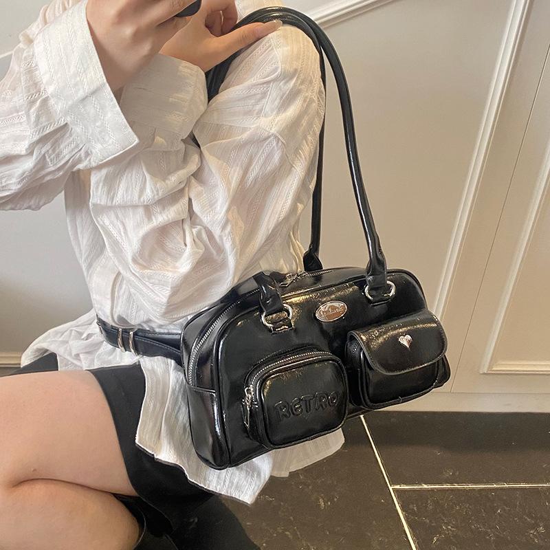 Korean version of trendy niche design armpit bag women's 2025 summer new shoulder bag multi-pocket trendy handbag