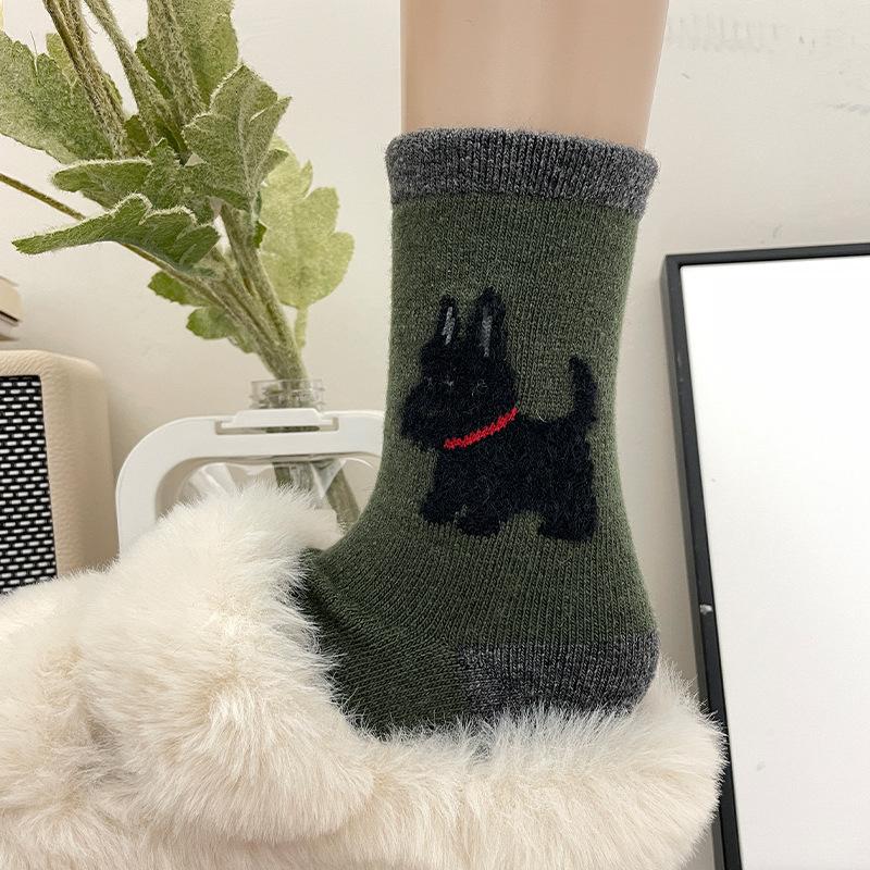 Autumn and Winter Japanese Warm Thickened Mid-calf Socks Puppy Cotton Wool Socks Female