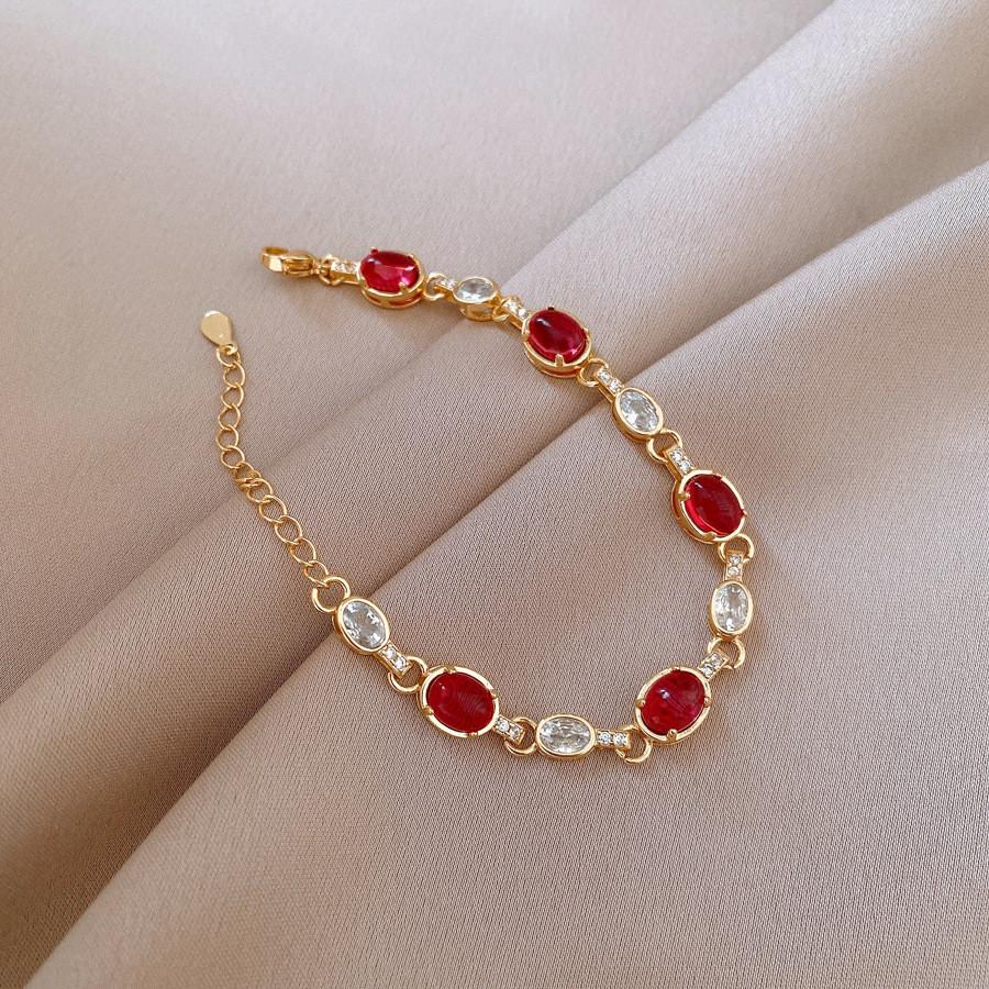 Gold Plated Resin Geometric Hand Chain For Women Fashion Stylish Office Gift Gold Red