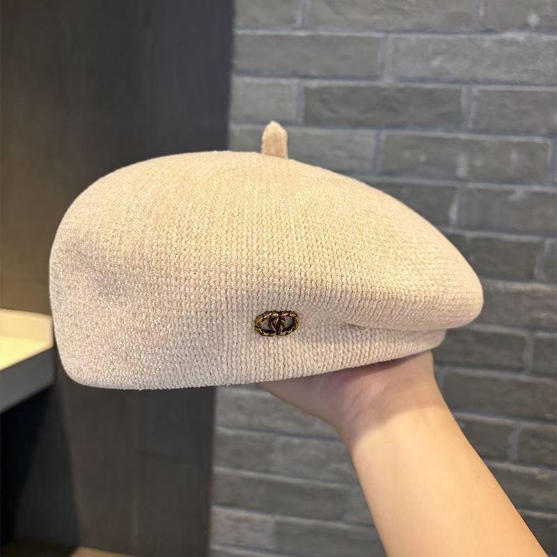 Japanese-Style Chenille Beret for Women - Korean-Inspired Fashion