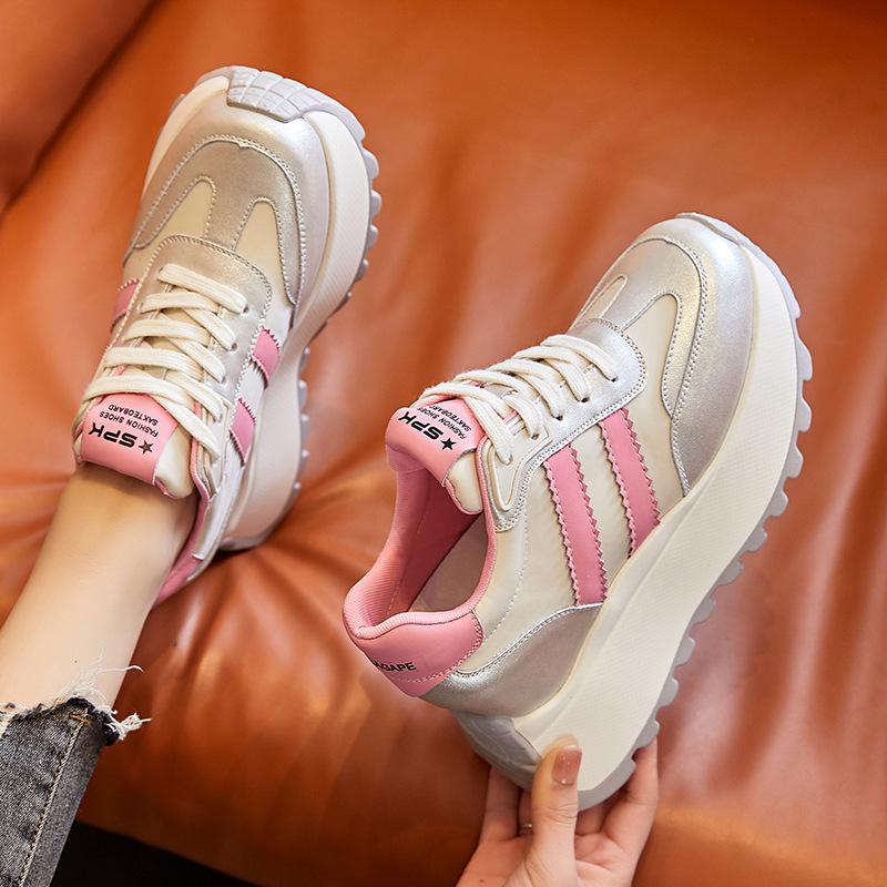Nowe oddychające buty typu "dad shoes" z ukrytym podwyższeniem, platforma, siateczka, małe buty sportowo-rekreacyjne