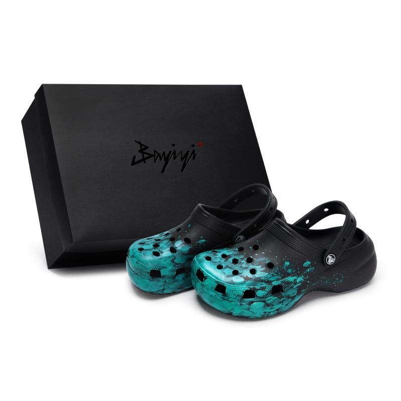 Crocs Classic Platform Clog 811 Manufacture Roaming Scene Special Shoe Box Ink Splash Techno-Sense Hole Shoes Women's Black Tiffany