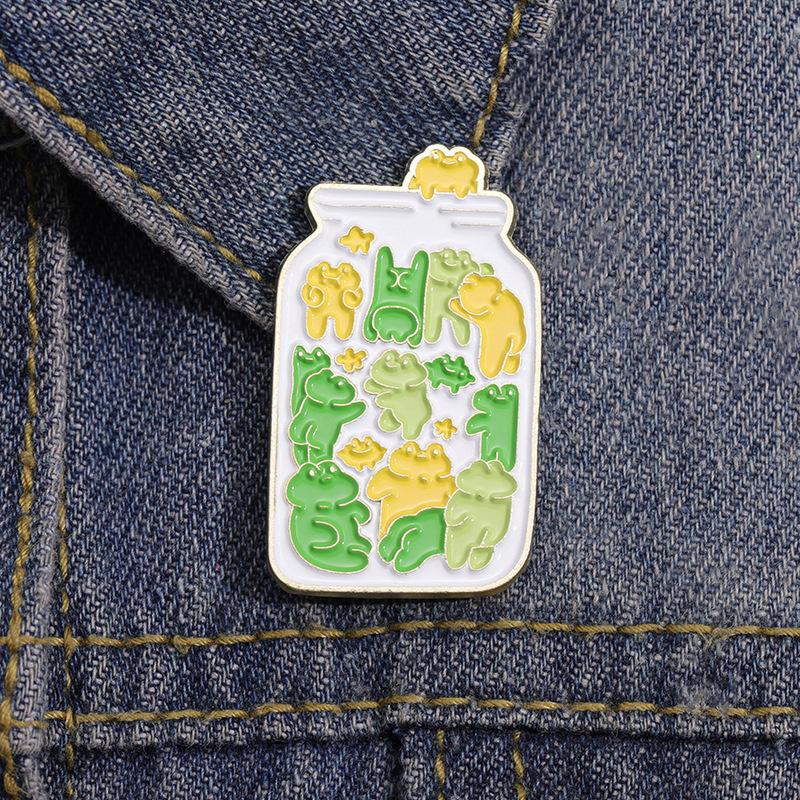 Cute Animal Plant In The Bottle Brooches Funny Frog Cat Fish Mushroom Badges Bags Clothes Lapel Pins Jewelry Friends Gifts