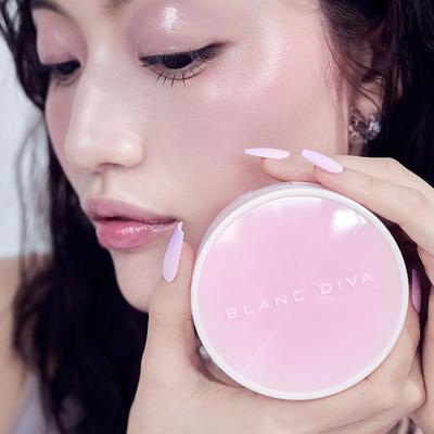 Ansigtsmakeup – Foundations og concealers