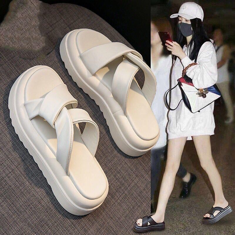 Popular Internet Celebrity Slippers Female Summer Fairy Wind 2025 New Thick Sole Heightening Soft Leather Comfortable One Pedal Beach Shoes