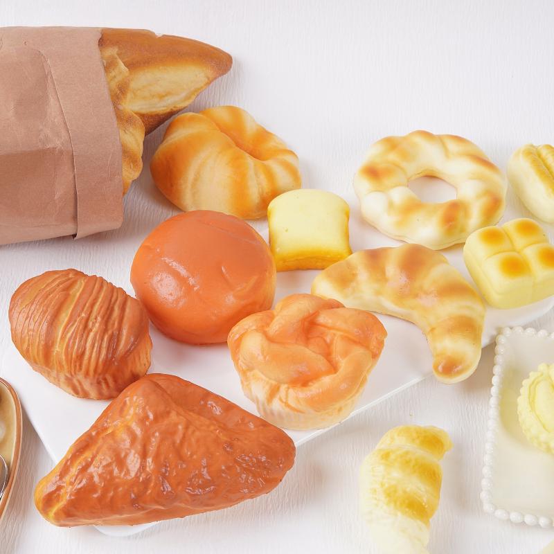 Simulation Soft Twist Croissant Slow Rebound Toy 1Pcs Fake Bread Squeeze Prop for Stress Relief Party Favor Home Decor Gift