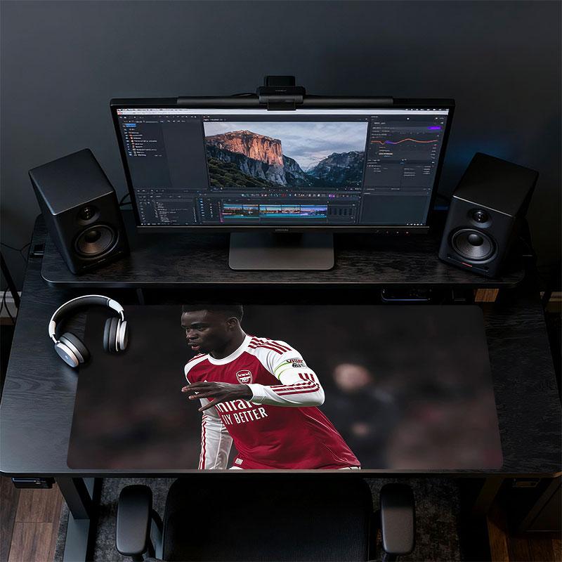 Saka Mouse Pad, Large Gaming Desk Mat, Non-slip XXL Mousepad for Laptop & Tablet, Mini PC Playmat with Stitched Edges