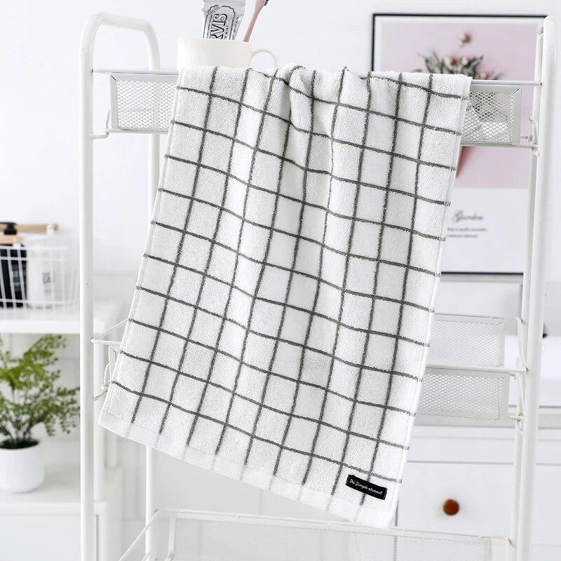 100% Pure Cotton Bath Towel, Beach Towel, Quick Drying, Travel Gym, Camping Sports, Thickened Towel, Face Wash Towel