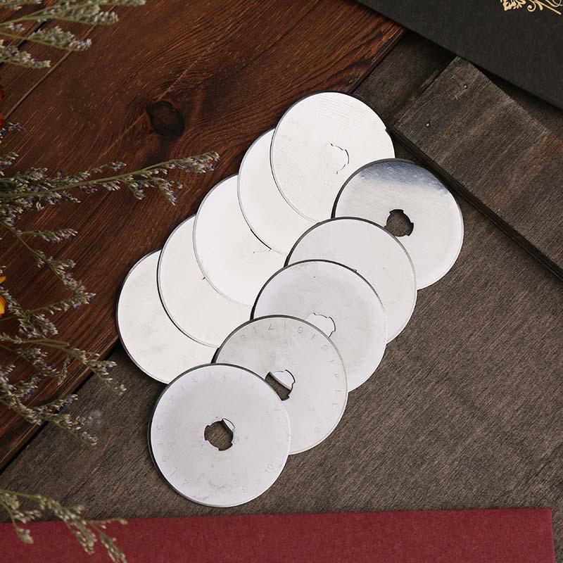 BUDDUR 10PCS 45mm Rotary Cutter Blades Kit With Storage Box For Quilting Fabric Paper DIY Patchwork Sewing Quilting Tools Set