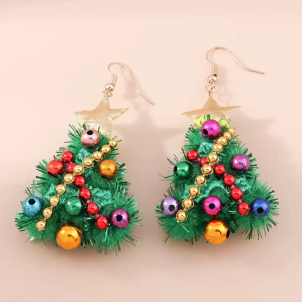 New Christmas Tree Snowflake Earrings Women Colorful Beads Felt Pendant Festival Eardrop Girlfriend Gift Ear Jewelry Accessories