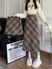 Vintage A-Line Plaid Wool Midi Skirt for Plus Size Pear-Shaped Women