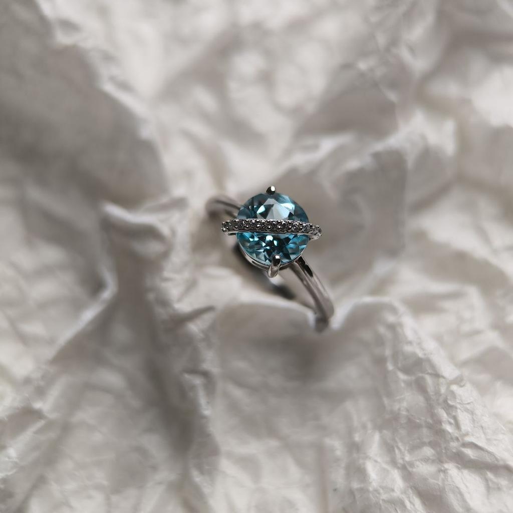Silver Ring with Natural Topaz 2.374ct, Product Weight 2.44g (2179634)