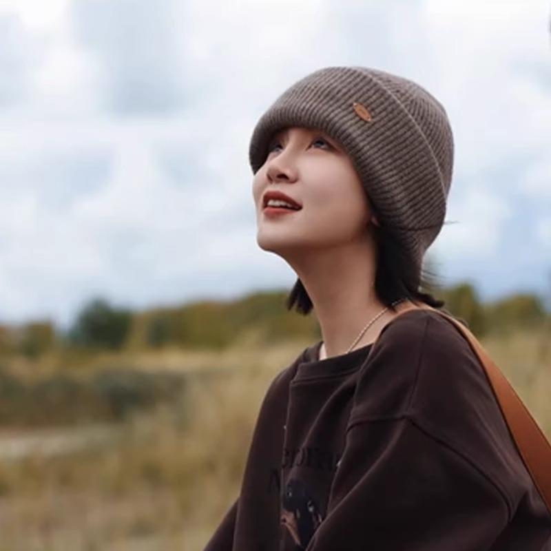 Women's Double-layer Thickened Autumn and Winter Warm Ear Protection Knitted Hat Versatile Piles of Hats Cold Hat Men