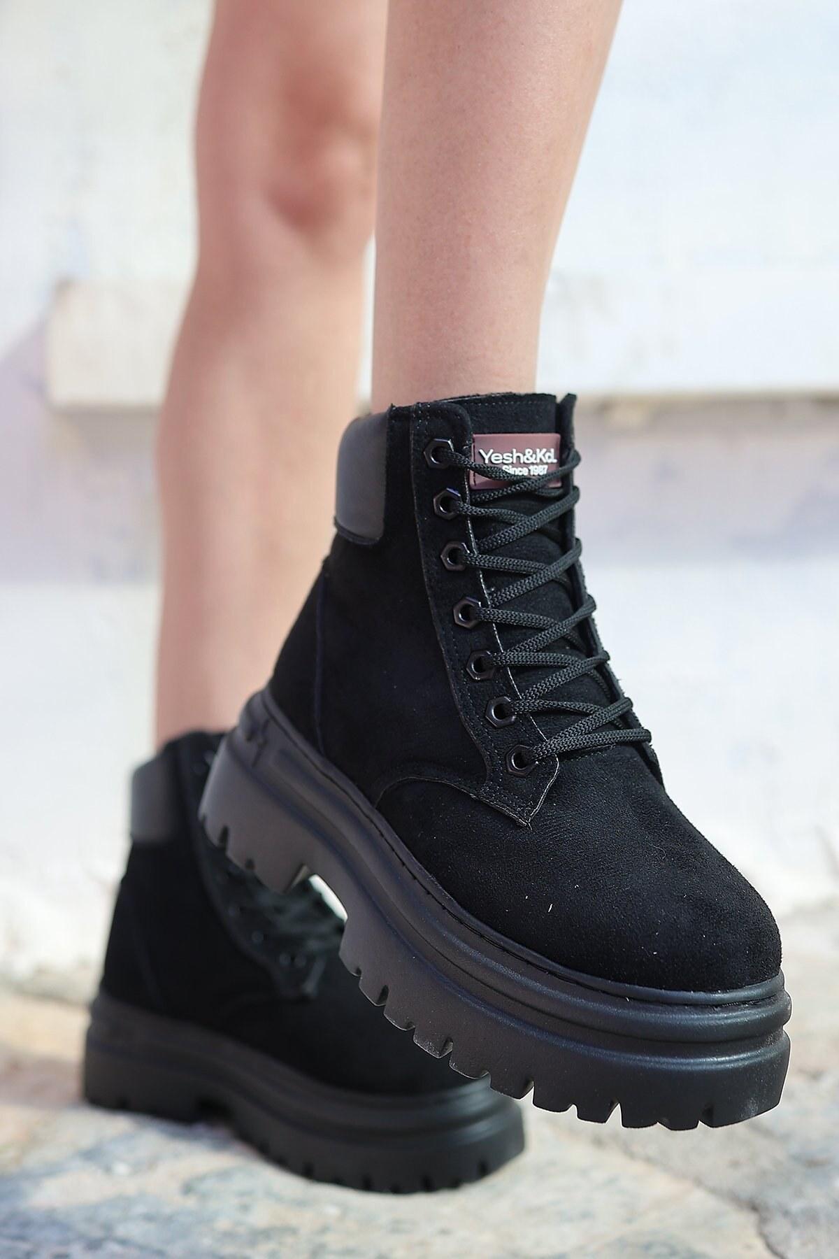 

Women s Fashion Style Special Design Lace Up Flat Boots 36