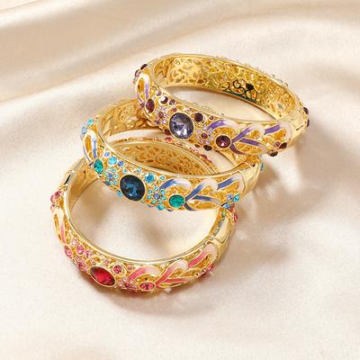 Retro Palace Hollow Inlaid Knotted Enamel Bracelet
