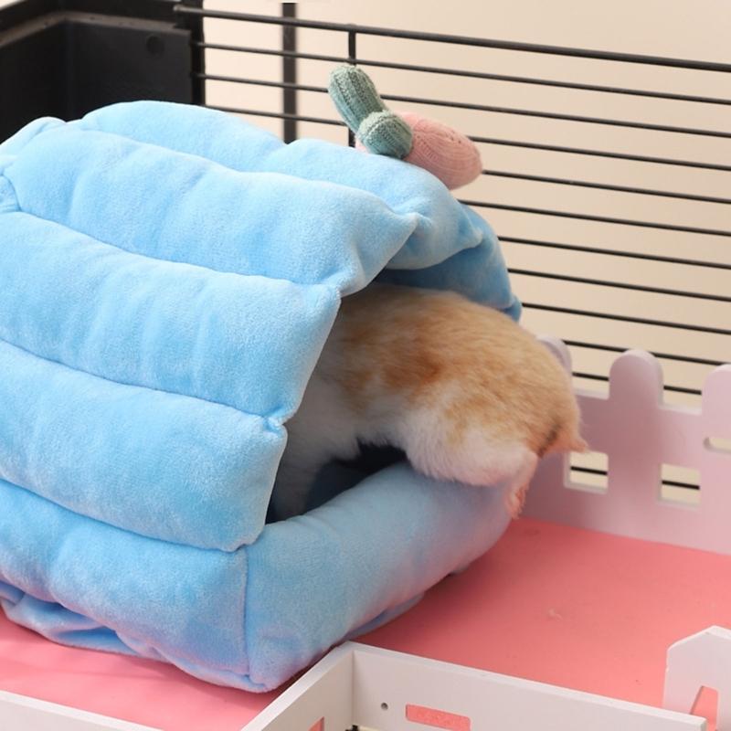 Lovely Small Animal Houses for Hamsters Rabbits And Birds Decorative Homes Pet Nest Breathable Bed