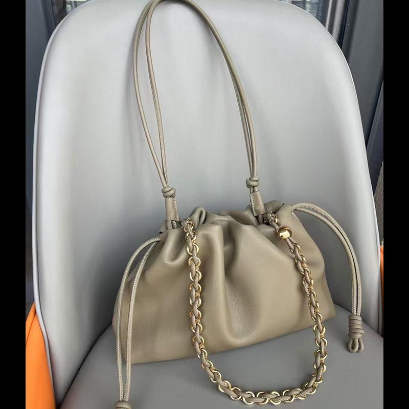 2025 New Chinese Messenger Women's Bag High Quality Flamenc * Purse Lucky Bag Drawstring Bag Soft Cowhide Cloud Bag
