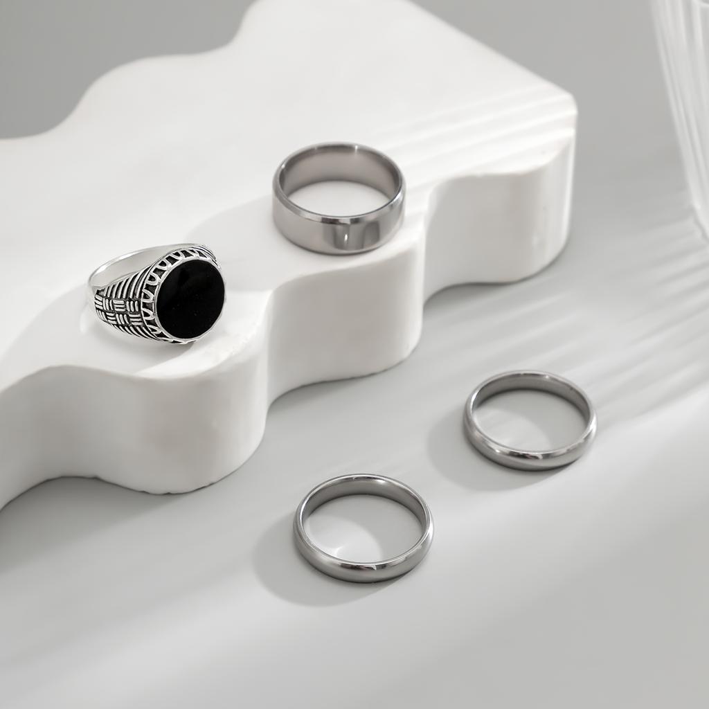 4Pcs/Set Gothic Vintage Silver Color Geometric Ring for Men Neutral Punk Carved Titanium Steel Finger Ring Steampunk Jewelry New