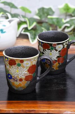 Waza no Kura Set di 2 Tazze Eleganti Ceramica Kutani Hanazume Marca di Lusso Stoviglie Prodotto in Giappone