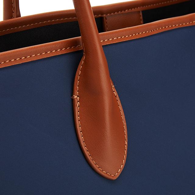 Lap Chelsea Shoulder Bag Ar7Ab202