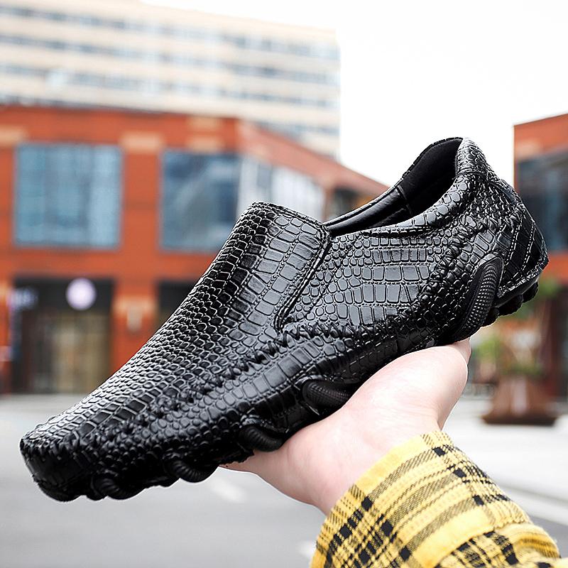 Fashion Octopus Soft Sole with Fashionable Design Loafer Handmade Comfortable Shoes Men's Unique Design Large Size Casual Leather Shoes