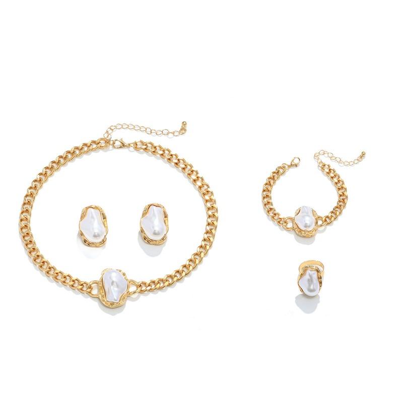 Trend Special-shaped Pearl Set, Retro Luxury Fashion Temperament Necklace, Stud Earrings, Ring Set.
