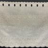 INTERIX Gestickte Spitzengardine für kleine Fenster, 100cm breit x 90cm hoch, Gänseblümchen, Hergestellt in Japan, Lang, Design, Silber, CF6-100-90,