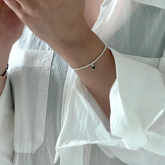 Black Heart free bracelet