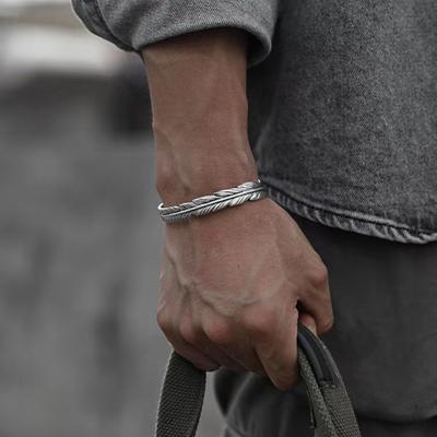 Adjustable Opening Designed Bracelet Silver Color Irregular Feather Bangle Men Retro Style Alloy Jewelry Gift