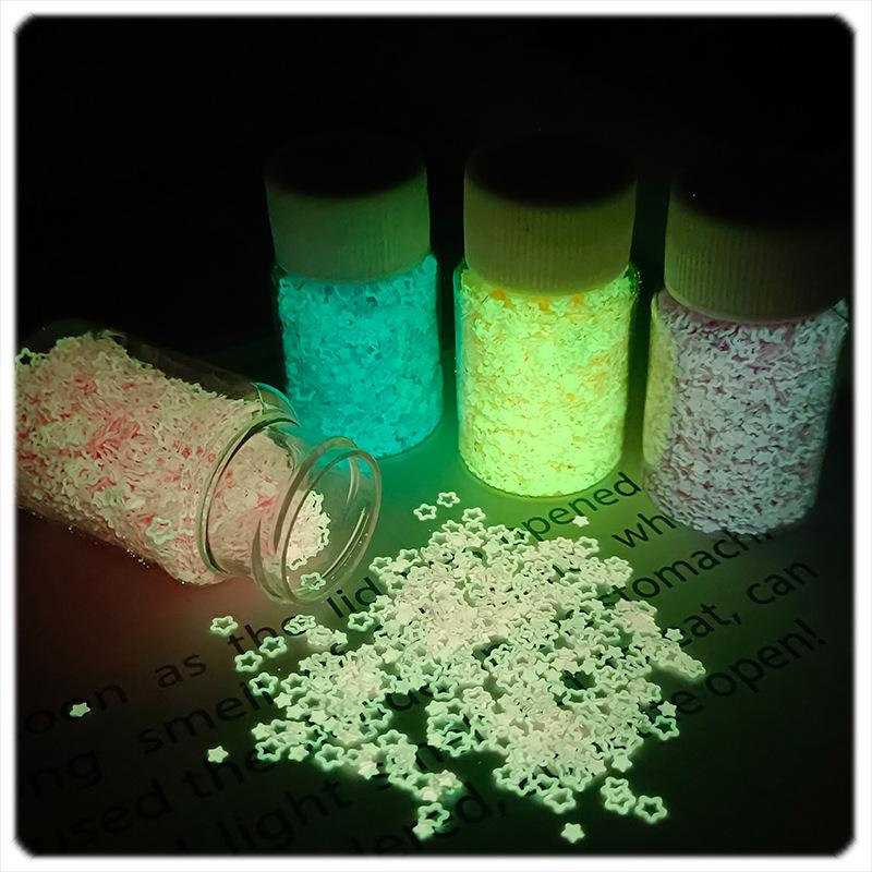 Luminous Hollow Plum Sequin Nail Art Patch: 4MM Glow, Mother-and-Child Star Design, 8 Colors, Solvent-Resistant