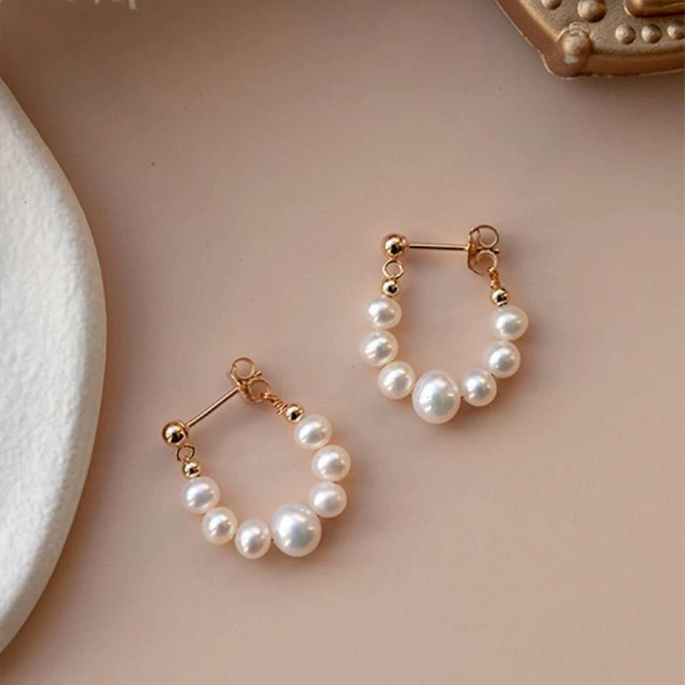 Freshwater Pearls Gradually Change Size Pearl Earrings 18K Bag Gold Earrings Simple Temperament Light Luxury Silver Needle Earrings Women