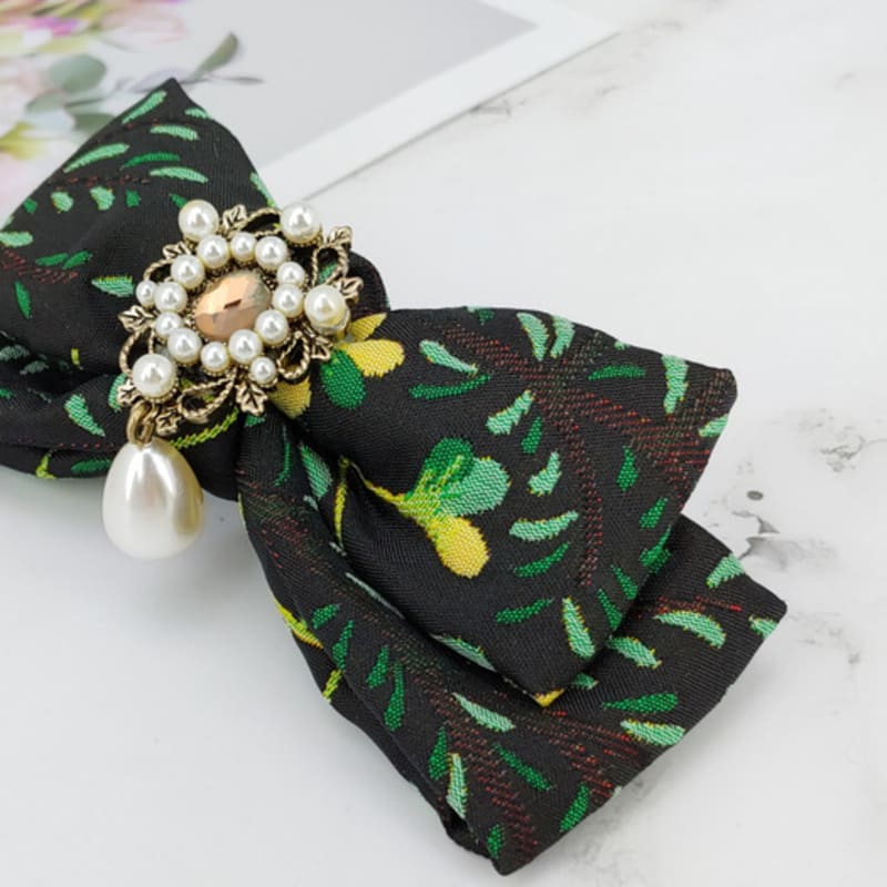 MAIA Rose Jacquard Ribbon Pin Large - Black