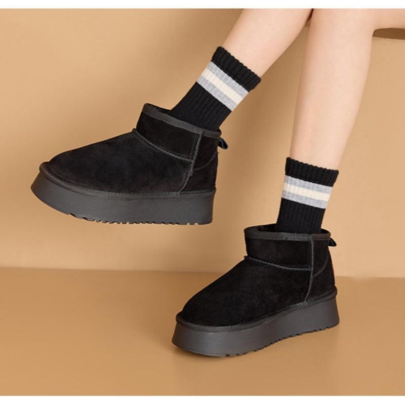 2025 Autumn and Winter New Suede Thick-soled Snow Boots Women's Velvet Thickened Large Cotton Shoes Women's Winter Casual Snow Cotton