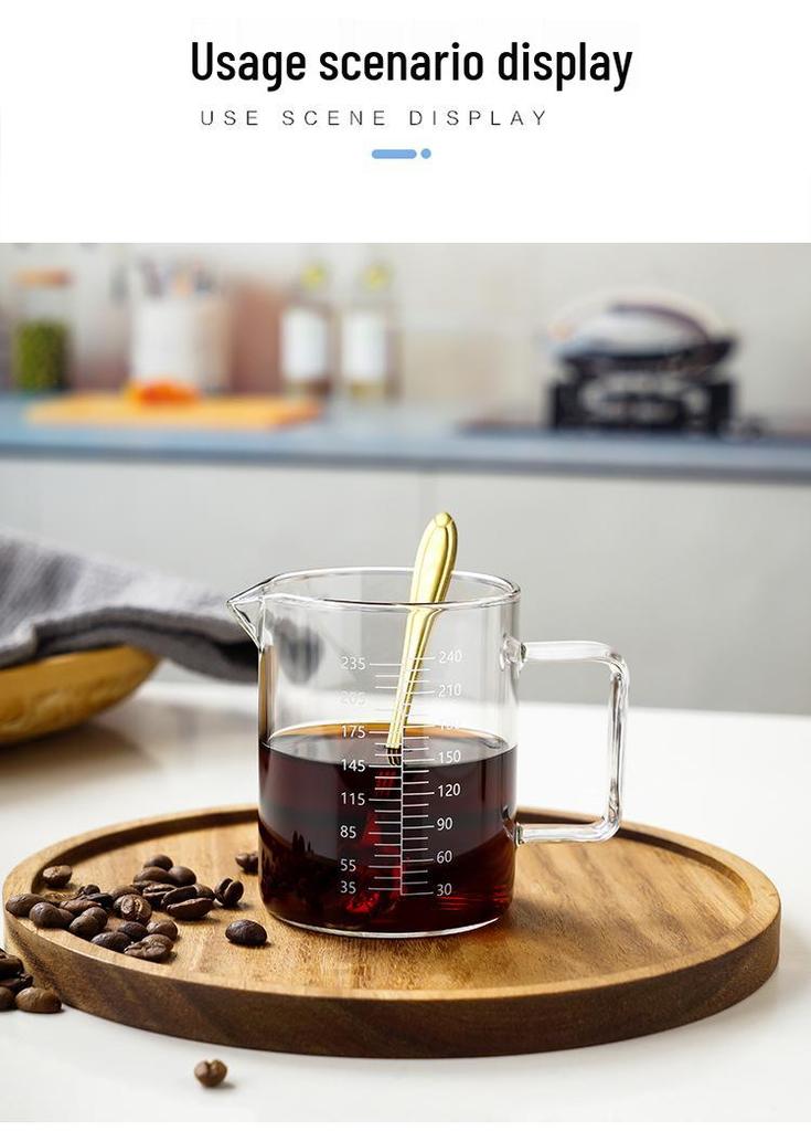 Heat-Resistant Borosilicate Glass Measuring Cup with Scale