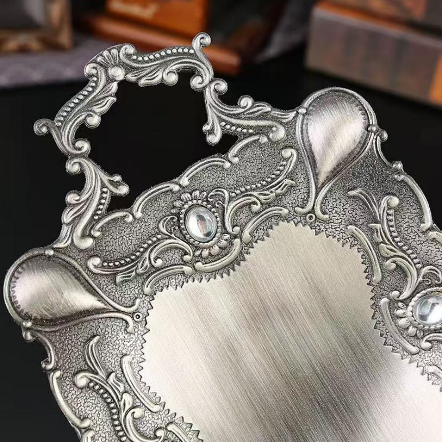 Europäische Obstschale, Retro-Silberlegierung Handgehaltene Luxus-Kreisform Snack-Kuchenschale, Süßigkeitenteller, Hochzeits-Schreibtischdekoration