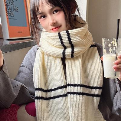 Falling Pool Wool Tassel Striped Scarf: Versatile Autumn/Winter Knitwear for Couples, Students, and Everyone.