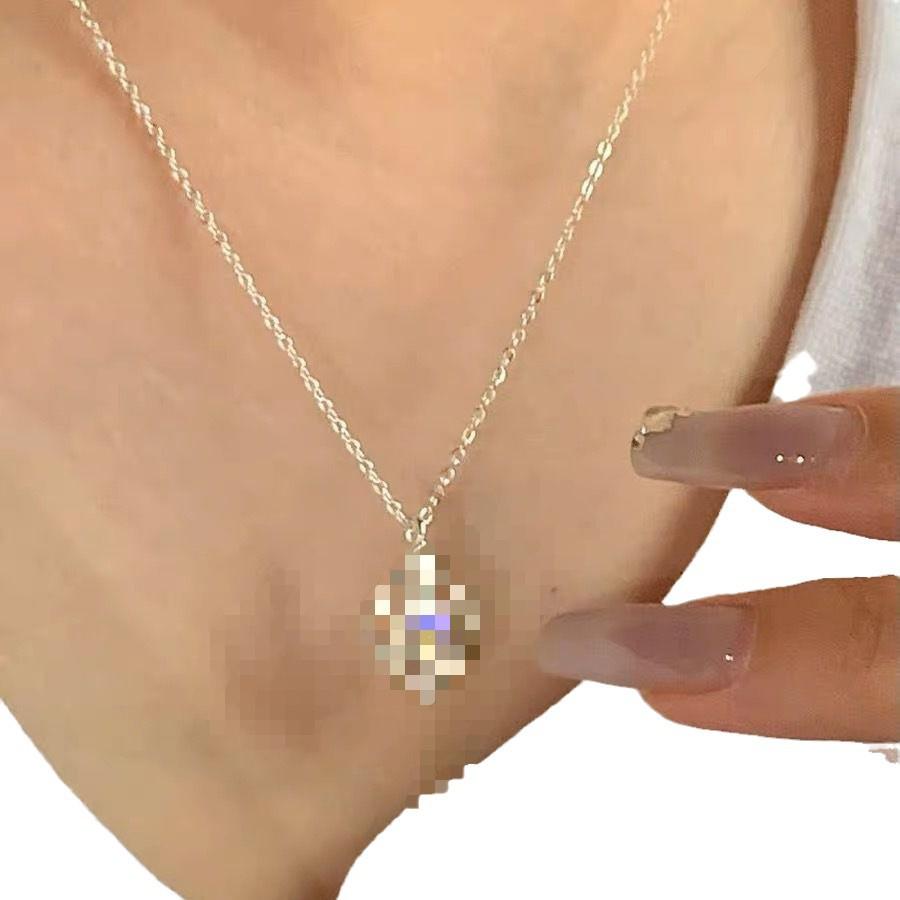 

Magic Love Heart Summer Luxury Necklace - Women s High-Design Influencer Choker 2023